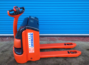 Linde Powered Pallet Truck